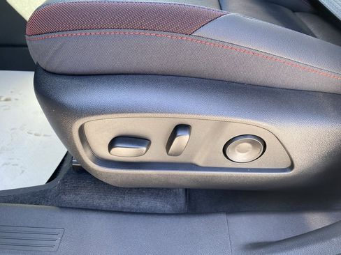 New 2026 Chevrolet Equinox RS image 11