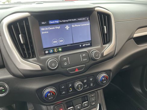 Used 2020 GMC Terrain SLT w/ Preferred Package image 13