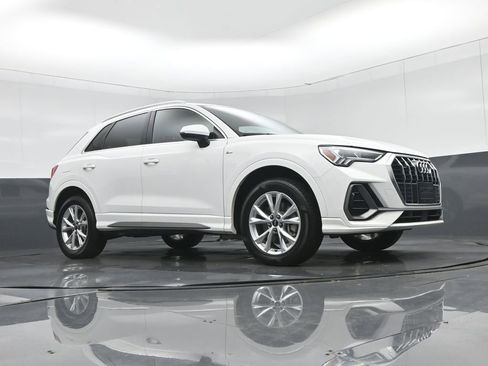 Used 2023 Audi Q3 2.0T Premium AWD/4WD image 55