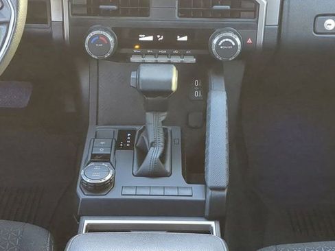 Used 2025 Toyota 4Runner SR5 image 19