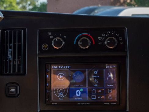 Used 2016 Chevrolet Express 3500 LT w/ LT Preferred Equipment Group RWD image 8