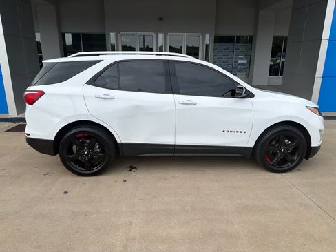 Used 2021 Chevrolet Equinox Premier w/ Redline Edition FWD image 8