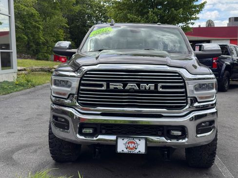 Used 2019 RAM 3500 Laramie AWD/4WD image 3