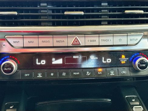 Used 2022 Kia Telluride S image 18