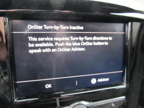 Used 2023 Chevrolet Traverse LT image 59