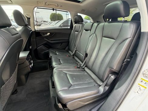 Used 2017 Audi Q7 3.0T Prestige AWD/4WD image 24