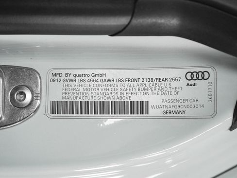 Used 2012 Audi R8 V10 image 55