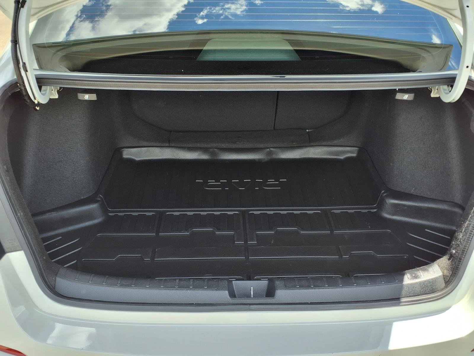 Used 2025 Honda Civic Sport image 10