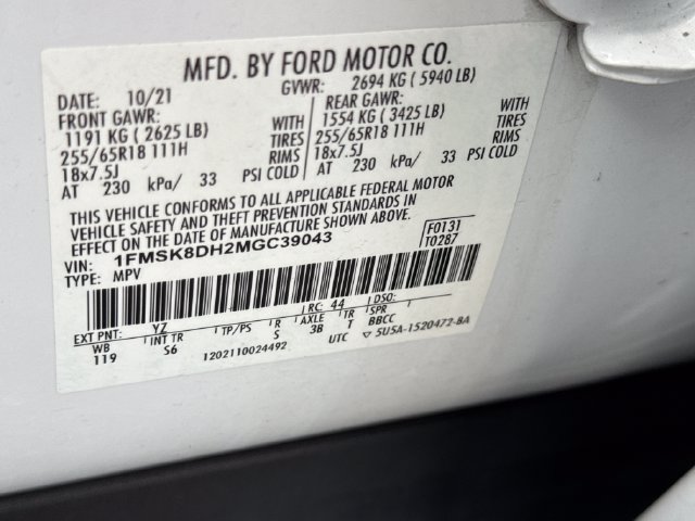 Used 2021 Ford Explorer XLT w/ Equipment Group 202A AWD/4WD image 30
