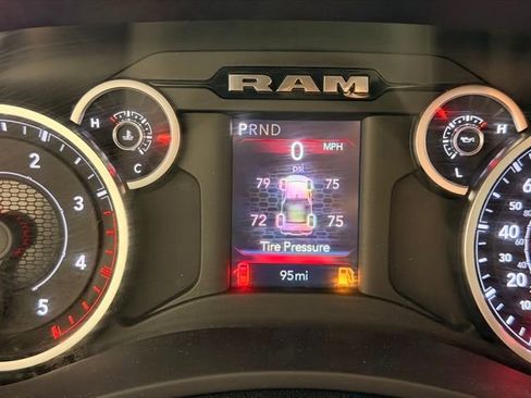 New 2025 RAM 2500 Tradesman AWD/4WD image 22