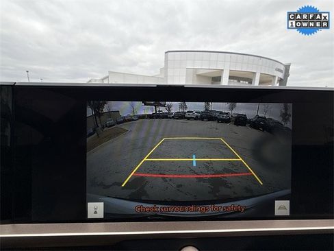 Used 2025 Toyota Crown Signia image 17