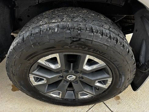 Used 2021 Nissan Titan Platinum Reserve w/ Moonroof Package image 24