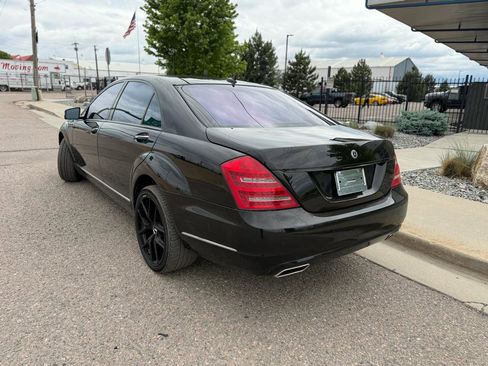 Used 2013 Mercedes-Benz S 550 4MATIC image 3