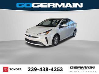 Used 2022 Toyota Prius LE video 1