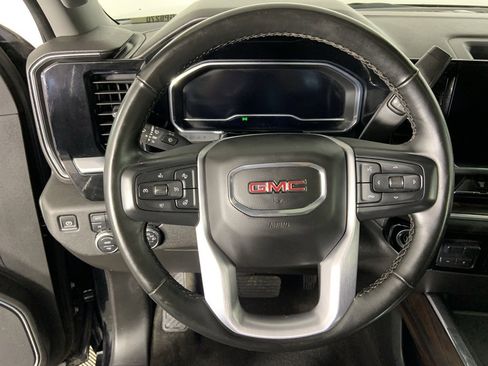 Used 2024 GMC Sierra 3500 SLT w/ SLT Convenience Package image 11