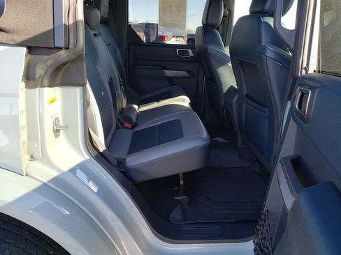 Used 2021 Ford Bronco Outer Banks image 24