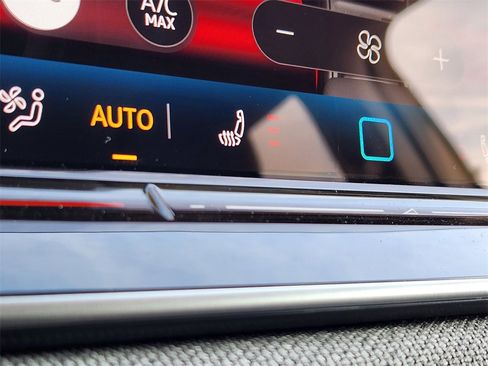 New 2026 Volkswagen Tiguan S image 13