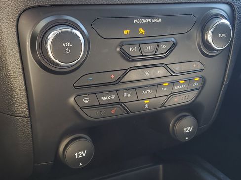 Used 2022 Ford Ranger XLT w/ Equipment Group 302A High image 11