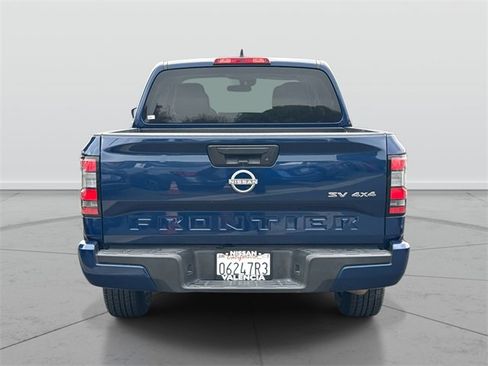 Certified 2023 Nissan Frontier SV image 4