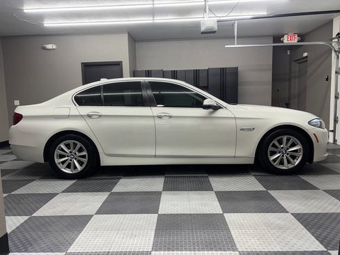 Used 2014 BMW 528i xDrive Sedan AWD/4WD image 8