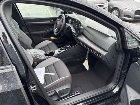 New 2026 Volkswagen GTI SE image 18