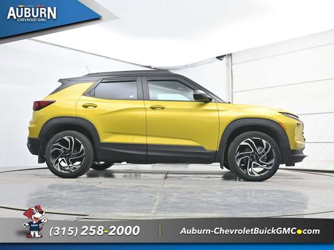 Used 2024 Chevrolet TrailBlazer RS w/ Convenience Package image 23