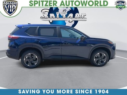 Used 2025 Nissan Rogue SV AWD/4WD image 10