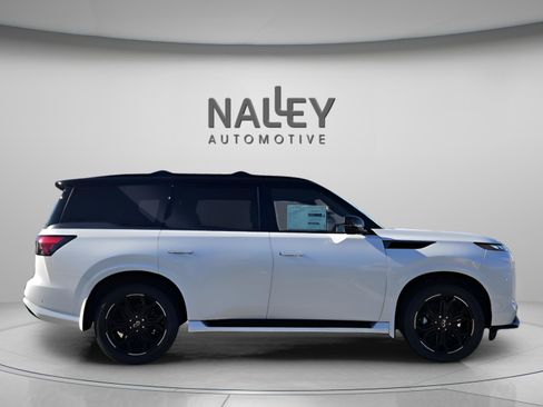 New 2026 INFINITI QX80 4WD w/ Sport Exterior Package image 7