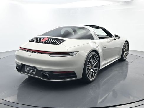 Certified 2021 Porsche 911 Targa 4S image 14