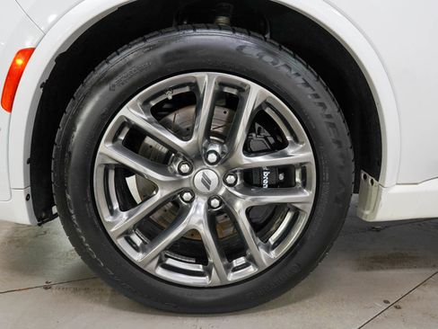 Used 2021 Dodge Durango R/T w/ Tow 'N Go Group AWD/4WD image 35