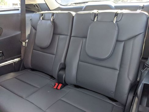 New 2026 Ford Explorer Active w/ Active Comfort Package image 17