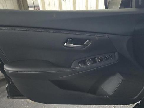 Used 2023 Nissan Sentra SV w/ Trunk Package image 6