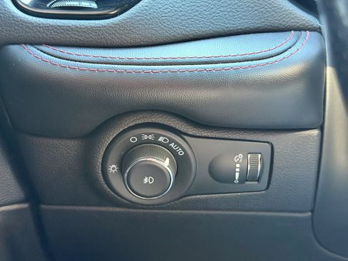 Used 2021 Dodge Durango R/T AWD/4WD image 25