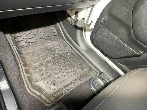 Used 2017 Jeep Wrangler Unlimited Sport w/ Quick Order Package 24S image 38