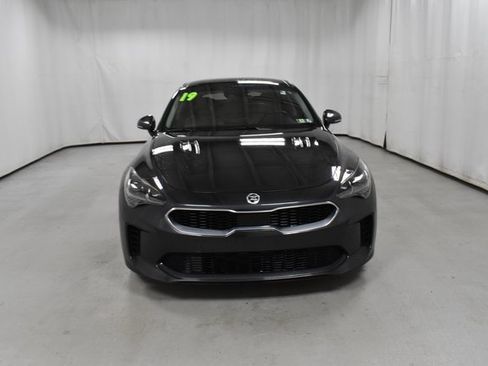 Used 2019 Kia Stinger Premium image 4