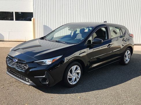 Used 2024 Subaru Impreza 2.0i AWD/4WD image 3