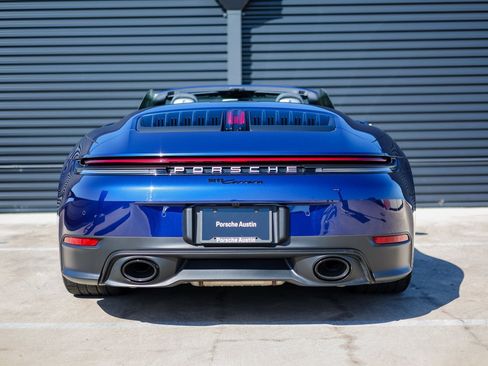 Certified 2025 Porsche 911 Carrera image 6