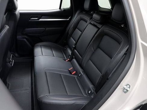 New 2026 GMC Terrain Elevation w/ Elevation Premium Package image 10