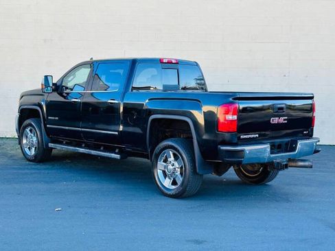 Used 2015 GMC Sierra 2500 SLT AWD/4WD image 6