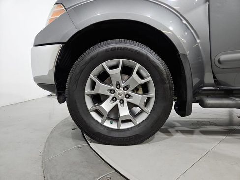 Used 2019 Nissan Frontier SL AWD/4WD image 28