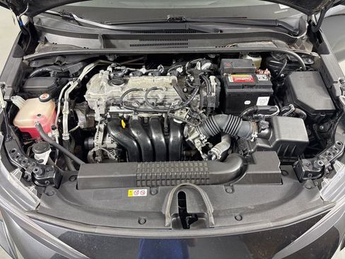 Used 2020 Toyota Corolla LE FWD image 42