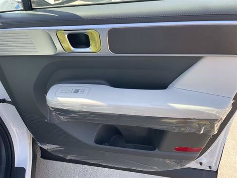 New 2026 Hyundai Santa Fe SE FWD image 22