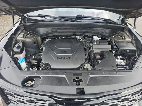 Used 2022 Kia Telluride SX w/ SX Prestige Package image 24