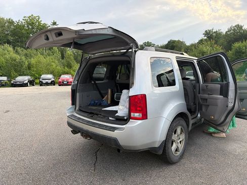 Used 2011 Honda Pilot EX image 8