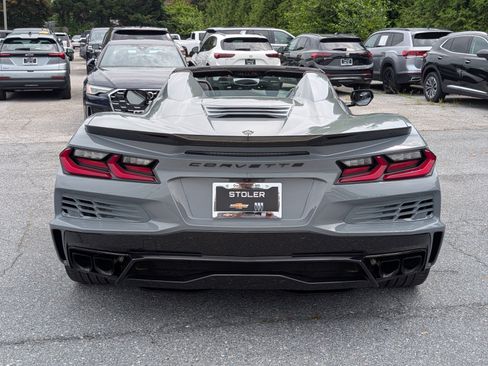 Used 2025 Chevrolet Corvette E-Ray AWD/4WD image 4
