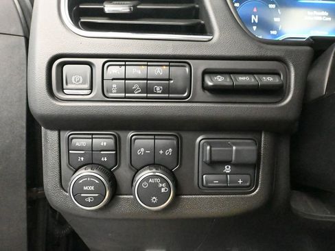 Used 2024 Chevrolet Tahoe High Country image 38