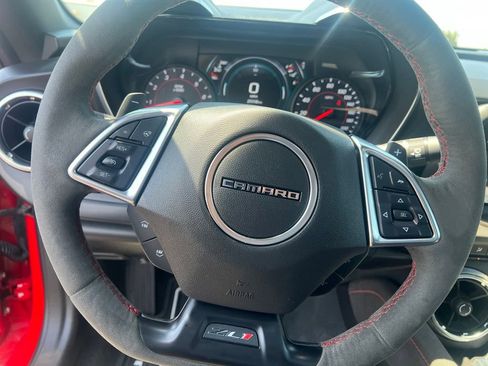 Used 2018 Chevrolet Camaro ZL1 RWD image 16