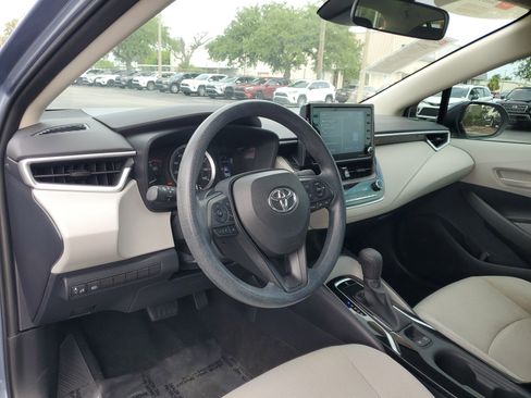 Used 2022 Toyota Corolla LE image 15