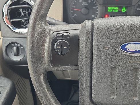 Used 2008 Ford F350 XLT image 23