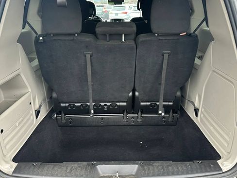 Used 2015 Dodge Grand Caravan SE w/ Quick Order Package 29E SE FWD image 15
